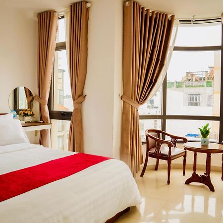 Hotel Khach San Trung Hieu Vung Tau Zewnętrze zdjęcie
